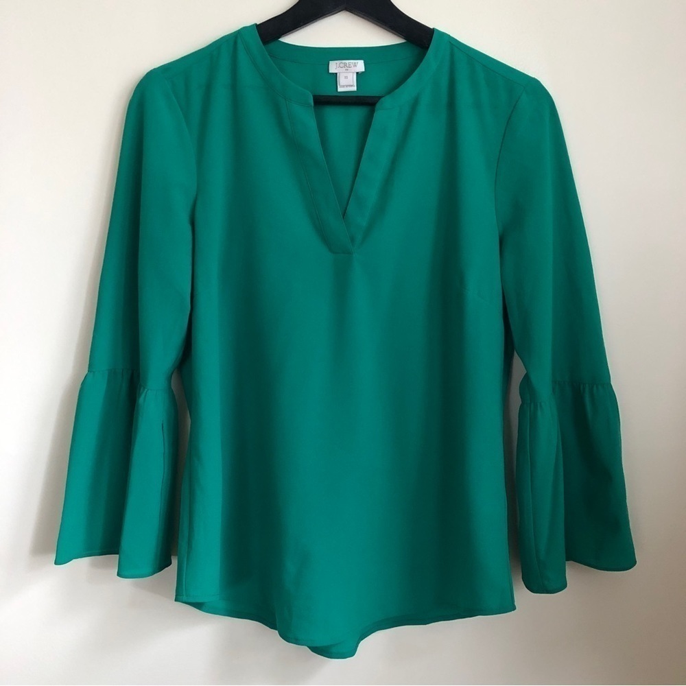 𝅺j. Crew bell sleeve blouse